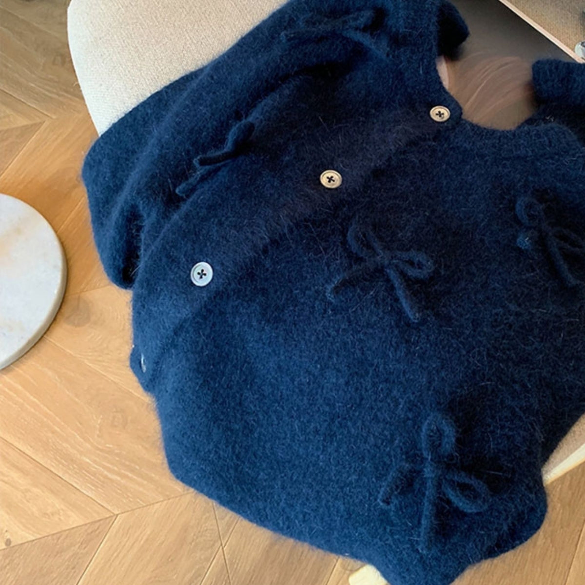 Winter’s Best: Lightweight & Cozy Cardigan |UC-05