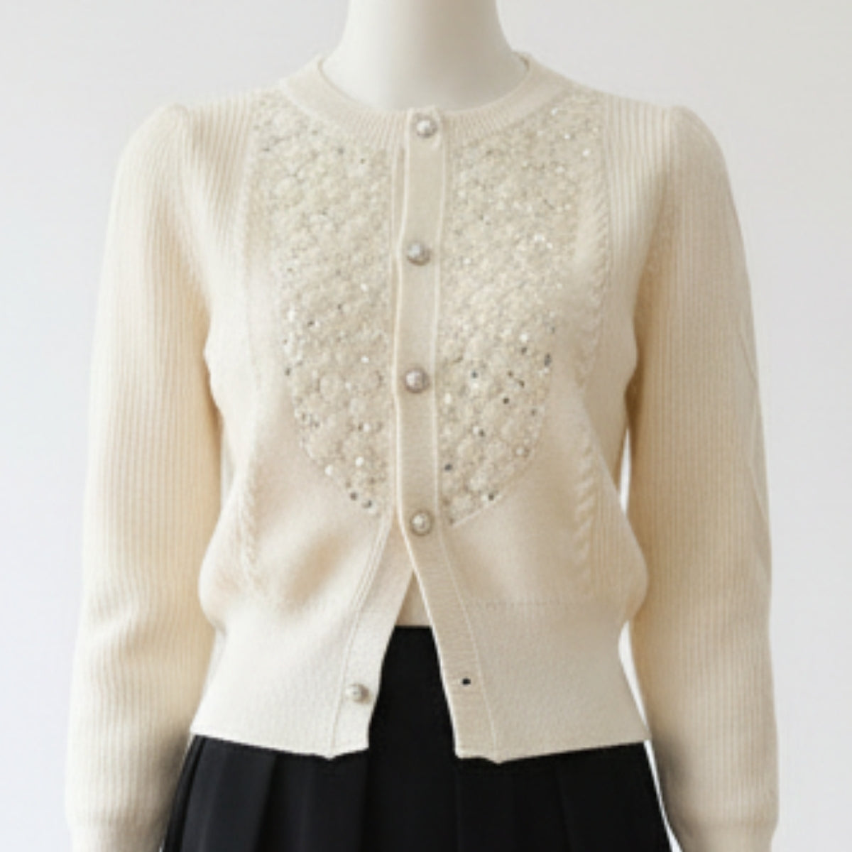 Winter’s Best: Lightweight & Cozy Cardigan |UC-08