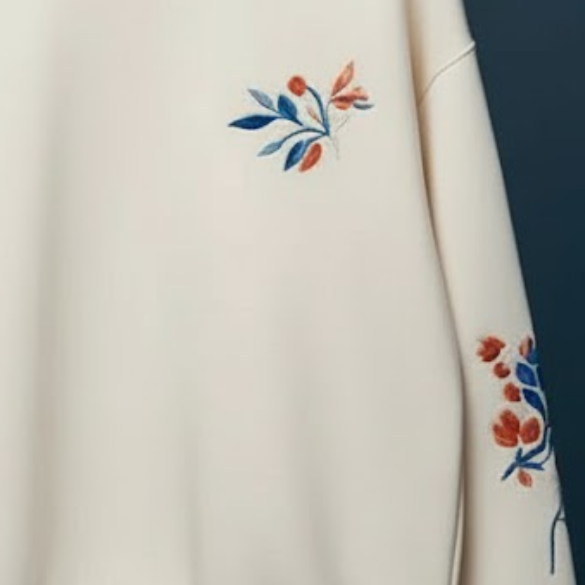 Women’s Sweatshirts | Warm & Stylish Ultimate Comfort, Endless Style| WS-06