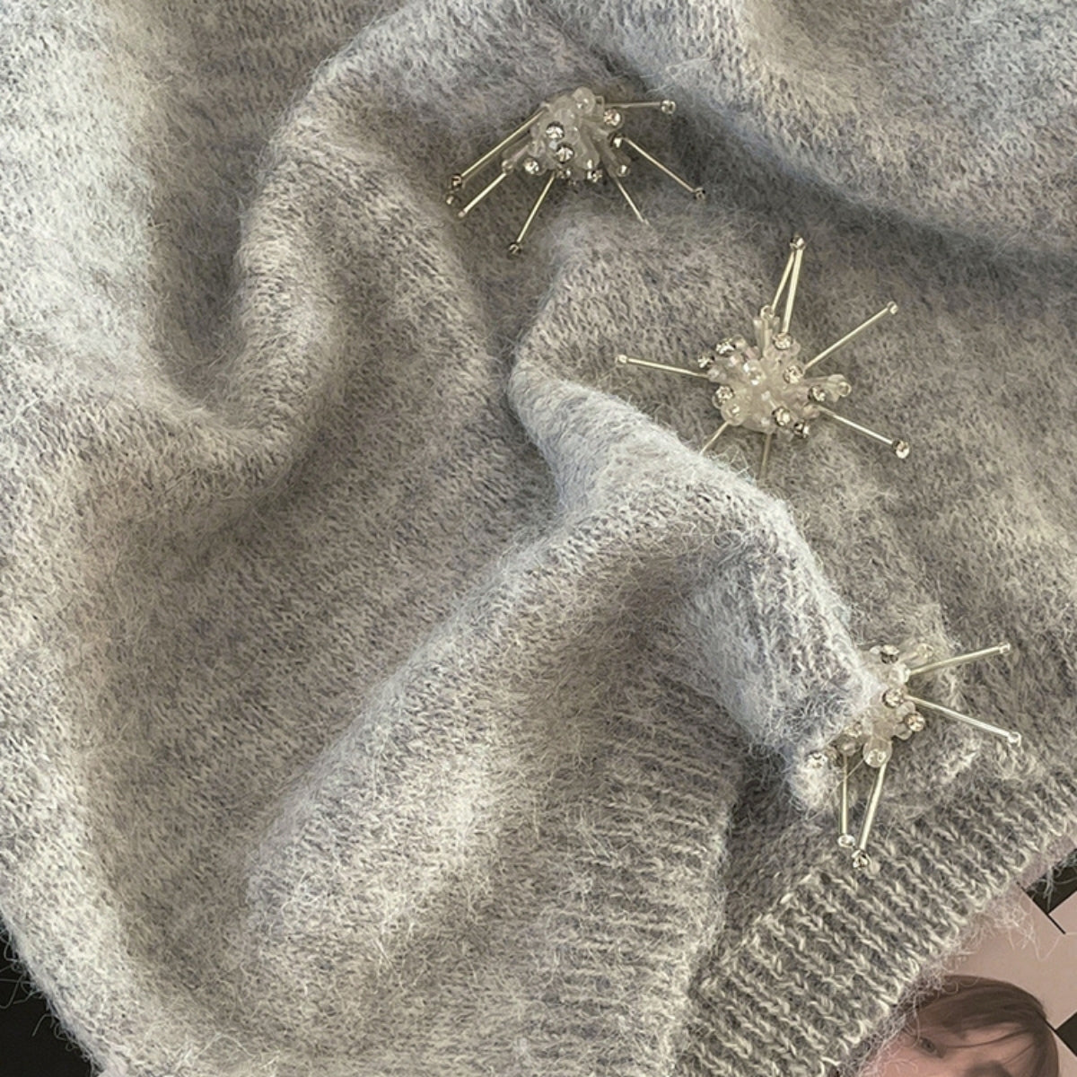 Winter’s Best: Lightweight & Cozy Cardigan |UC-14